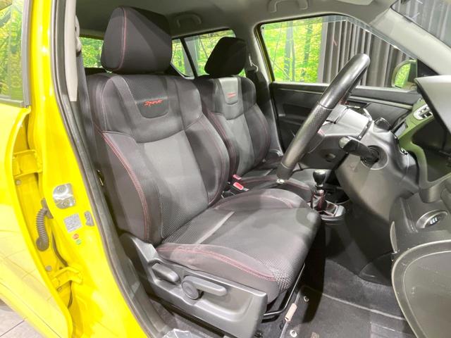 スイフトスポーツ ベースグレード 禁煙車 MT車 SDナビ Bluetooth ETC フルセグ クルーズコントロール LEDヘッド スマートキー 純正17インチAW オートエアコン オートライト ドアバイザー パワーウィンドウ(8枚目)