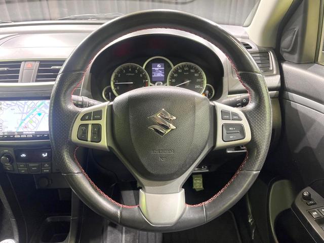 スイフトスポーツ ベースグレード 禁煙車 MT車 SDナビ Bluetooth ETC フルセグ クルーズコントロール LEDヘッド スマートキー 純正17インチAW オートエアコン オートライト ドアバイザー パワーウィンドウ(11枚目)