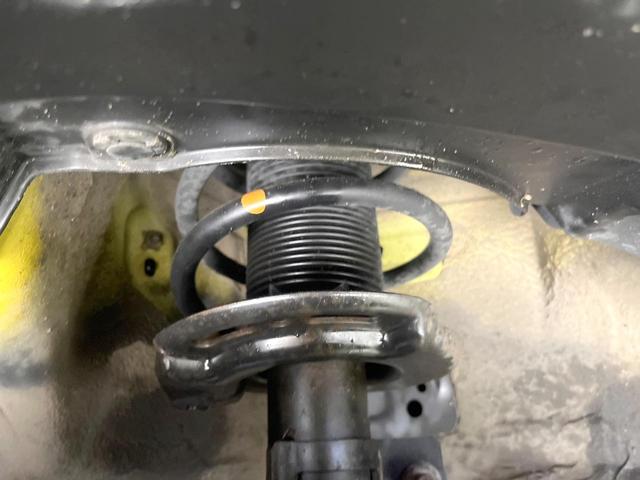 スイフトスポーツ ベースグレード 禁煙車 MT車 SDナビ Bluetooth ETC フルセグ クルーズコントロール LEDヘッド スマートキー 純正17インチAW オートエアコン オートライト ドアバイザー パワーウィンドウ(20枚目)