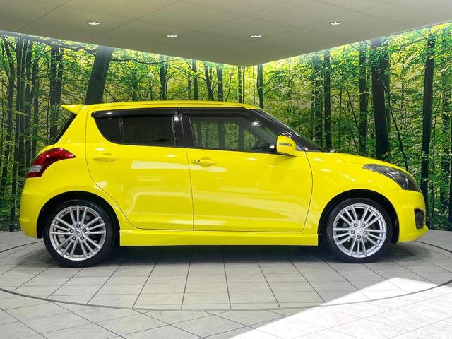 スイフトスポーツ ベースグレード 禁煙車 MT車 SDナビ Bluetooth ETC フルセグ クルーズコントロール LEDヘッド スマートキー 純正17インチAW オートエアコン オートライト ドアバイザー パワーウィンドウ(26枚目)