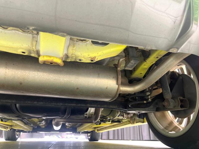 スイフトスポーツ ベースグレード 禁煙車 MT車 SDナビ Bluetooth ETC フルセグ クルーズコントロール LEDヘッド スマートキー 純正17インチAW オートエアコン オートライト ドアバイザー パワーウィンドウ(30枚目)