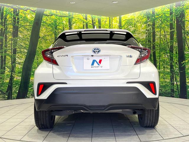 Ｃ－ＨＲ Ｇ　禁煙車　純正ナビ　衝突軽減　ＥＴＣ　Ｂｌｕｅｔｏｏｈ　バックカメラ　フルセグＴＶ　前席シートヒーター　レーダークルーズ　クリアランスソナー　ＬＥＤヘッド　スマートキー　純正１８インチＡＷ（15枚目）