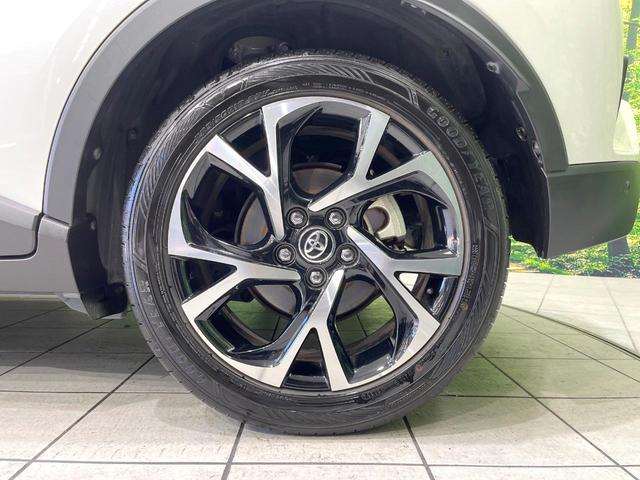 Ｃ－ＨＲ Ｇ　禁煙車　純正ナビ　衝突軽減　ＥＴＣ　Ｂｌｕｅｔｏｏｈ　バックカメラ　フルセグＴＶ　前席シートヒーター　レーダークルーズ　クリアランスソナー　ＬＥＤヘッド　スマートキー　純正１８インチＡＷ（24枚目）