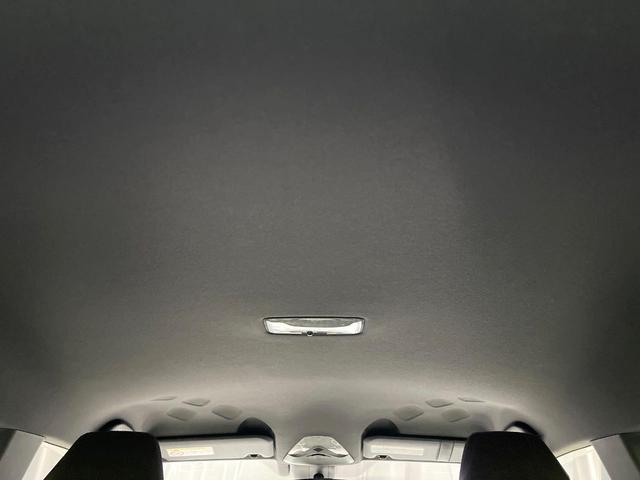 Ｃ－ＨＲ Ｇ　禁煙車　純正ナビ　衝突軽減　ＥＴＣ　Ｂｌｕｅｔｏｏｈ　バックカメラ　フルセグＴＶ　前席シートヒーター　レーダークルーズ　クリアランスソナー　ＬＥＤヘッド　スマートキー　純正１８インチＡＷ（33枚目）