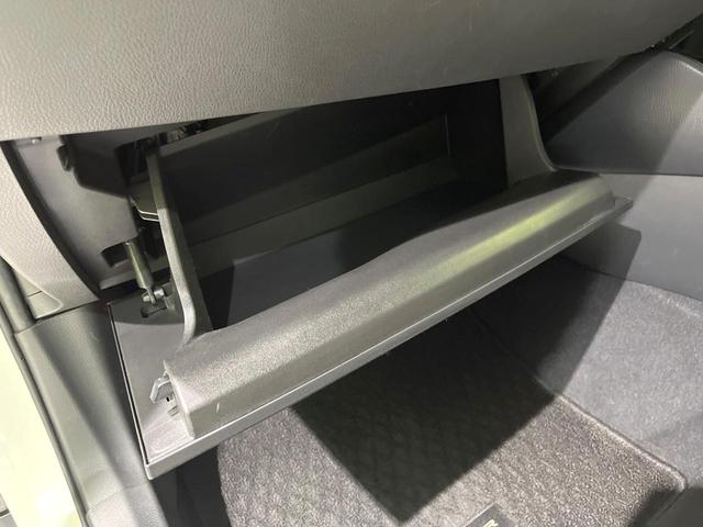 Ｃ－ＨＲ Ｇ　禁煙車　純正ナビ　衝突軽減　ＥＴＣ　Ｂｌｕｅｔｏｏｈ　バックカメラ　フルセグＴＶ　前席シートヒーター　レーダークルーズ　クリアランスソナー　ＬＥＤヘッド　スマートキー　純正１８インチＡＷ（35枚目）