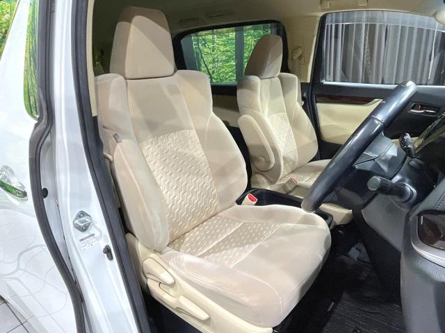 ヴェルファイア ２．５Ｘ　禁煙車　純正ナビ　両側電動スライドドア　バックカメラ　クリアランスソナー　Ｂｌｕｅｔｏｏｔｈ　ＥＴＣ　ＬＥＤヘッド　オートライト　純正１６インチＡＷ　革巻きステアリング　ステアリングスイッチ（8枚目）