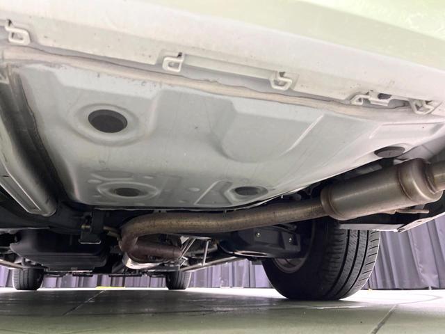 ヴェルファイア ２．５Ｘ　禁煙車　純正ナビ　両側電動スライドドア　バックカメラ　クリアランスソナー　Ｂｌｕｅｔｏｏｔｈ　ＥＴＣ　ＬＥＤヘッド　オートライト　純正１６インチＡＷ　革巻きステアリング　ステアリングスイッチ（23枚目）