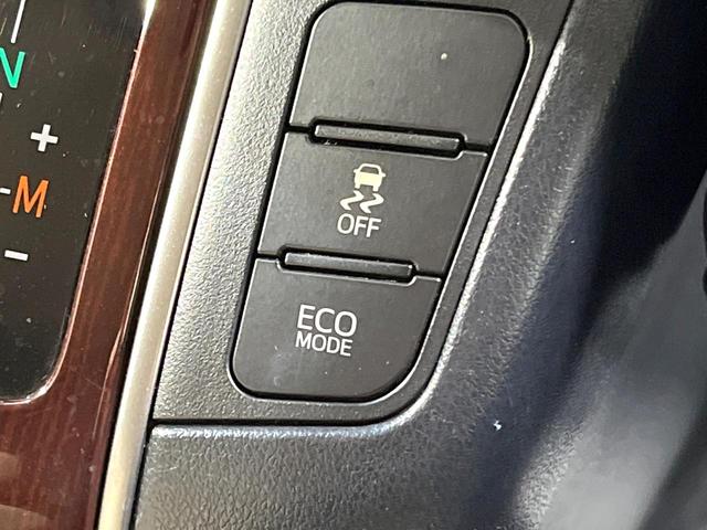 ヴェルファイア ２．５Ｘ　禁煙車　純正ナビ　両側電動スライドドア　バックカメラ　クリアランスソナー　Ｂｌｕｅｔｏｏｔｈ　ＥＴＣ　ＬＥＤヘッド　オートライト　純正１６インチＡＷ　革巻きステアリング　ステアリングスイッチ（28枚目）