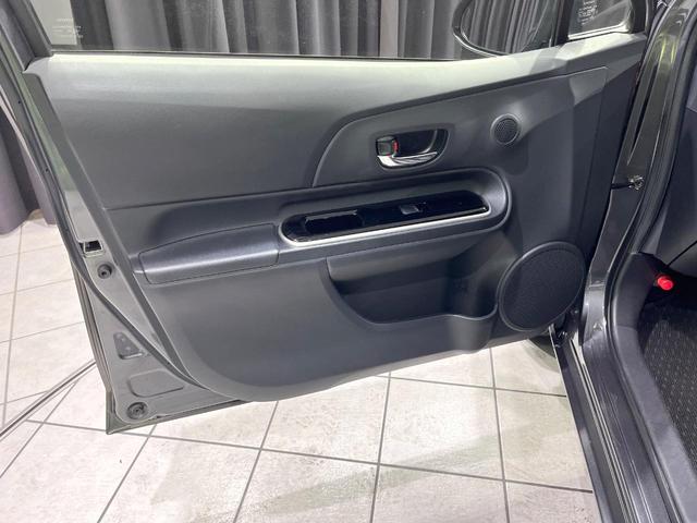 アクア G 禁煙車 純正9型ナビ ETC バックカメラ ドライブレコーダー LEDヘッド オートライト スマートキー ステアリングスイッチ 革巻きステアリング オートエアコン 15インチAW(38枚目)