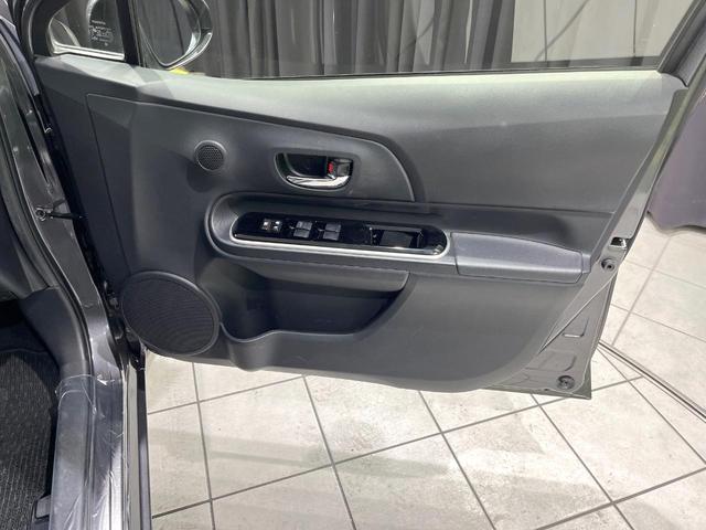 アクア G 禁煙車 純正9型ナビ ETC バックカメラ ドライブレコーダー LEDヘッド オートライト スマートキー ステアリングスイッチ 革巻きステアリング オートエアコン 15インチAW(39枚目)