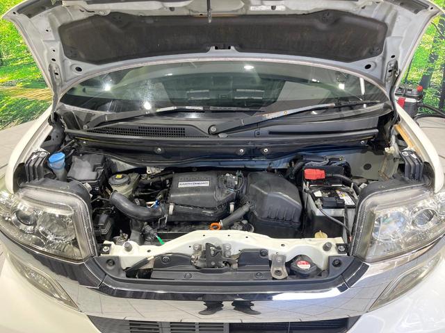 N-BOXカスタム G SSパッケージ 禁煙車 SDナビ 両側電動ドア 衝突軽減 バックカメラ ETC HIDヘッド ドライブレコーダー フルセグ スマートキー 純正14インチAW ステアリングリモコン オートライト オートエアコン(18枚目)