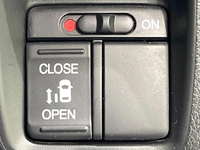 Ｎ－ＢＯＸ Ｇ　ＳＳパッケージ　禁煙車　ＳＤナビ　電動スライドドア　ＥＴＣ　バックカメラ　ドライブレコーダー　前席シートヒーター　スマートキー　ＨＩＤヘッド　ＣＤ／ＤＶＤ再生　地デジ　横滑り防止装置　盗難防止装置（5枚目）