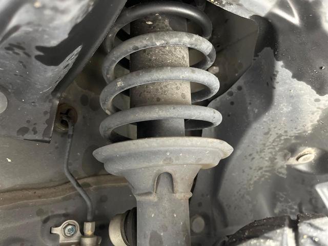 Ｎ－ＢＯＸ Ｇ　ＳＳパッケージ　禁煙車　ＳＤナビ　電動スライドドア　ＥＴＣ　バックカメラ　ドライブレコーダー　前席シートヒーター　スマートキー　ＨＩＤヘッド　ＣＤ／ＤＶＤ再生　地デジ　横滑り防止装置　盗難防止装置（20枚目）