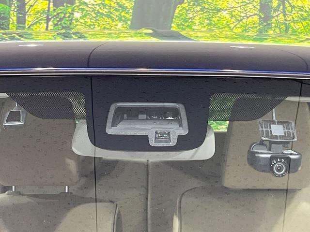 アルトラパン Ｘ　禁煙車　純正ナビ　衝突軽減　ＥＴＣ　Ｂｌｕｅｔｏｏｈ　バックカメラ　ドライブレコーダー　フルセグＴＶ　運転席シートヒーター　ＨＩＤヘッド　クリアランスソナー　スマートキー　純正１４インチＡＷ（5枚目）
