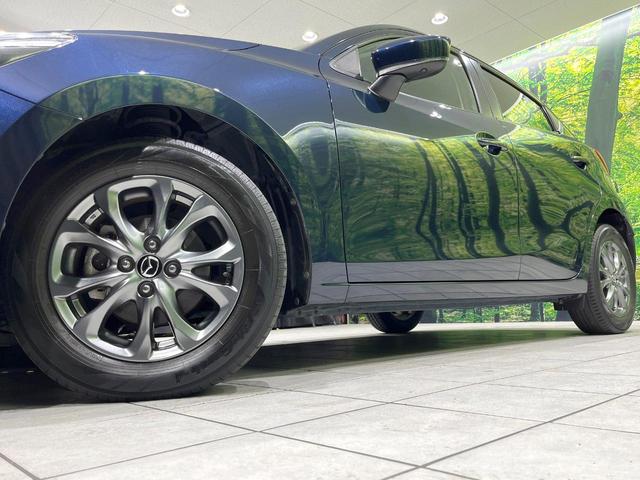 デミオ １５Ｓツーリング　マツダコネクト　全周囲カメラ　レーダクルーズ　Ｂｌｕｅｔｏｏｔｈ　ＥＴＣ　ドラレコ　シートヒーター　禁煙車　ＬＥＤヘッドライト　オートライト　衝突軽減　スマートキー　アイドリングストップ（13枚目）