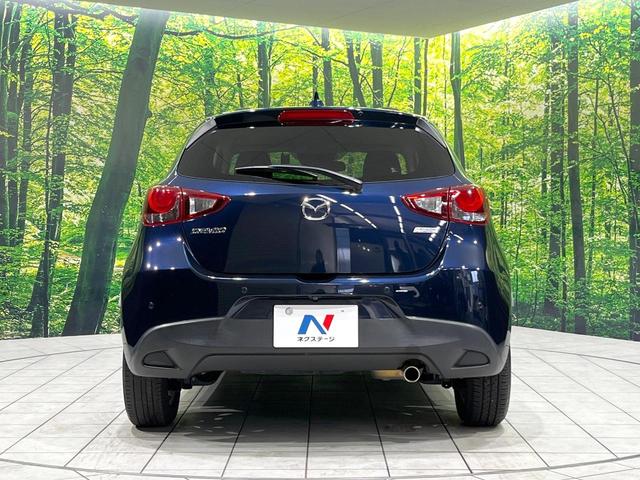 デミオ １５Ｓツーリング　マツダコネクト　全周囲カメラ　レーダクルーズ　Ｂｌｕｅｔｏｏｔｈ　ＥＴＣ　ドラレコ　シートヒーター　禁煙車　ＬＥＤヘッドライト　オートライト　衝突軽減　スマートキー　アイドリングストップ（15枚目）