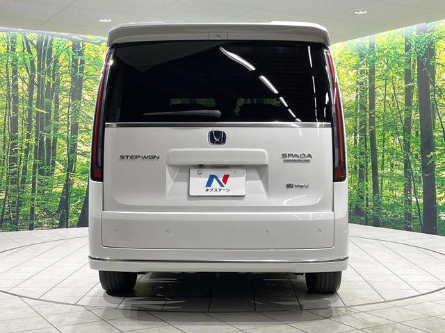 ステップワゴン ｅ：ＨＥＶスパーダ　プレミアムライン　現行型　純正１１．４型ナビ　フリップダウンモニター　全周囲カメラ　両側電動スライドドア　電動リアゲート　誤発進抑制機能　車線維持支援　ブラインドスポットモニター　ＬＥＤヘッド　オートマチックハイビーム（16枚目）