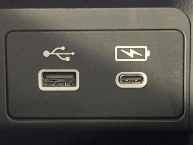 ステップワゴン ｅ：ＨＥＶスパーダ　プレミアムライン　現行型　純正１１．４型ナビ　フリップダウンモニター　全周囲カメラ　両側電動スライドドア　電動リアゲート　誤発進抑制機能　車線維持支援　ブラインドスポットモニター　ＬＥＤヘッド　オートマチックハイビーム（63枚目）