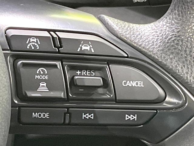 ヤリスクロス Ｘ　禁煙車　トヨタセーフティセンス　ＳＤナビ　バックカメラ　Ｂｌｕｅｔｏｏｔｈ　ＥＴＣ　フルセグ　ドライブレコーダー　レーダークルーズコントロール　クリアランスソナー　スマートキー　オートライト（6枚目）