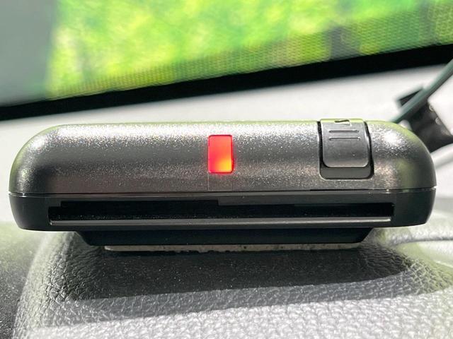 ヤリスクロス Ｘ　禁煙車　トヨタセーフティセンス　ＳＤナビ　バックカメラ　Ｂｌｕｅｔｏｏｔｈ　ＥＴＣ　フルセグ　ドライブレコーダー　レーダークルーズコントロール　クリアランスソナー　スマートキー　オートライト（7枚目）