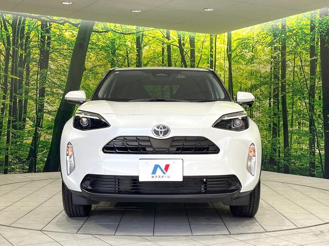 ヤリスクロス Ｘ　禁煙車　トヨタセーフティセンス　ＳＤナビ　バックカメラ　Ｂｌｕｅｔｏｏｔｈ　ＥＴＣ　フルセグ　ドライブレコーダー　レーダークルーズコントロール　クリアランスソナー　スマートキー　オートライト（14枚目）