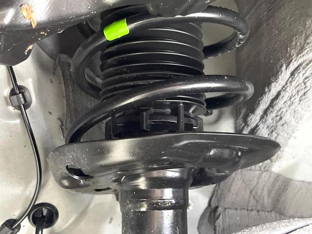 ヤリスクロス Ｘ　禁煙車　トヨタセーフティセンス　ＳＤナビ　バックカメラ　Ｂｌｕｅｔｏｏｔｈ　ＥＴＣ　フルセグ　ドライブレコーダー　レーダークルーズコントロール　クリアランスソナー　スマートキー　オートライト（20枚目）