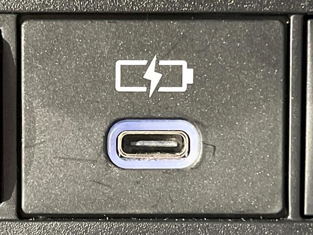 ヤリスクロス Ｘ　禁煙車　トヨタセーフティセンス　ＳＤナビ　バックカメラ　Ｂｌｕｅｔｏｏｔｈ　ＥＴＣ　フルセグ　ドライブレコーダー　レーダークルーズコントロール　クリアランスソナー　スマートキー　オートライト（45枚目）