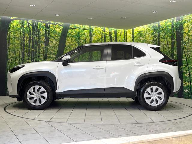 ヤリスクロス Ｘ　禁煙車　トヨタセーフティセンス　ＳＤナビ　バックカメラ　Ｂｌｕｅｔｏｏｔｈ　ＥＴＣ　フルセグ　ドライブレコーダー　レーダークルーズコントロール　クリアランスソナー　スマートキー　オートライト（51枚目）