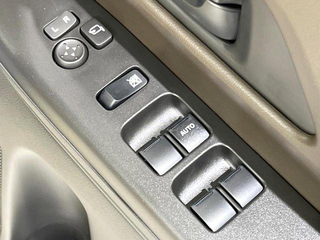 スペーシア ハイブリッドＧ　届出済み済未使用車　衝突軽減　両側スライドドア　ＬＥＤヘッド　スマートキー　クリアランスソナー　電動格納ミラー　オートライト　オートエアコン　パワーステアリング　パワーウィンドウ（7枚目）
