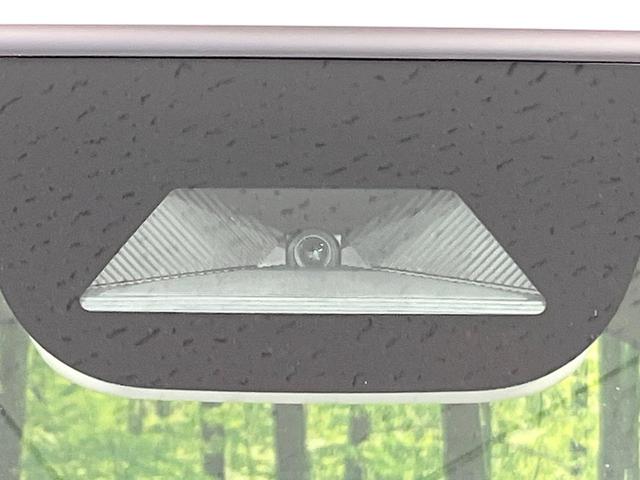 Ｎ－ＢＯＸ ベースグレード　届出済み未使用車　ホンダセンシング　両側スライドドア　レーダークルーズコントロール　スマートキー　前席シートヒーター　クリアランスソナー　ＬＥＤヘッド　オートライト　オートエアコン　パワーウィンドウ（3枚目）