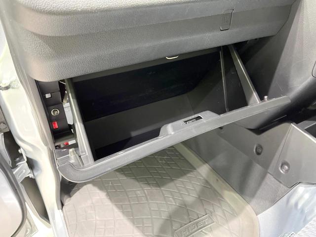 ハイゼットトラック ジャンボSAIIIt 禁煙車 衝突軽減 LEDヘッド LEDフォグ ドアバイザー エアコン プライバシーG パワーウィンドウ パワーステアリング 盗難防止システム トラクションコントロール 横滑り防止(31枚目)
