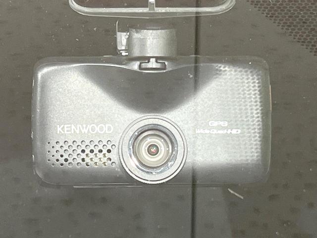 アクア Ｓ　ＳＤナビ　バックカメラ　禁煙車　ドラレコ　プッシュスタート　オートエアコン　オートライト　１４インチＡＷ　電動格納ミラー　ウィンカーミラー　プライバシーガラス（7枚目）