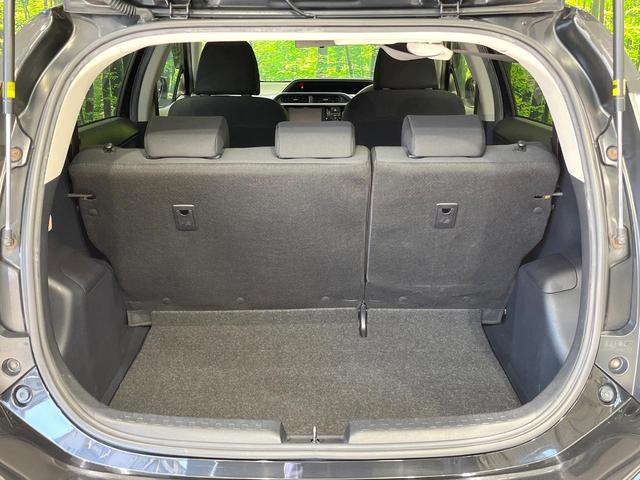 アクア Ｓ　ＳＤナビ　バックカメラ　禁煙車　ドラレコ　プッシュスタート　オートエアコン　オートライト　１４インチＡＷ　電動格納ミラー　ウィンカーミラー　プライバシーガラス（10枚目）