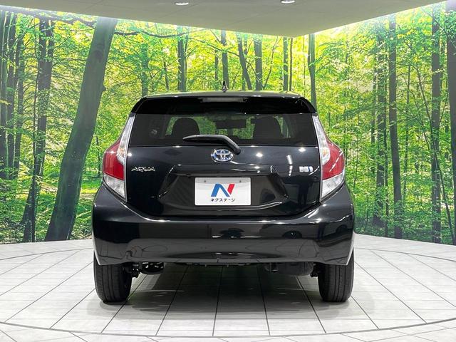 アクア Ｓ　ＳＤナビ　バックカメラ　禁煙車　ドラレコ　プッシュスタート　オートエアコン　オートライト　１４インチＡＷ　電動格納ミラー　ウィンカーミラー　プライバシーガラス（15枚目）