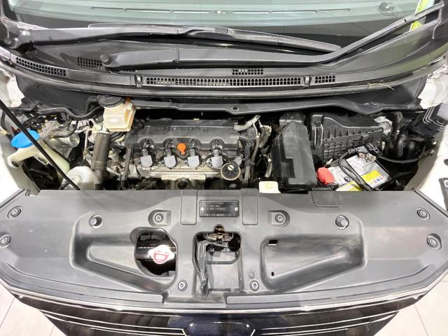 ステップワゴンスパーダ Ｚ　クールスピリット　純正９型ナビ　バックカメラ　後席モニター　両側電動スライドドア　クルーズコントロール　禁煙車　Ｂｌｕｅｔｏｏｔｈ　ドラレコ　ＥＴＣ　ＨＩＤヘッドライト　アイドリングストップ　スマートキー（19枚目）