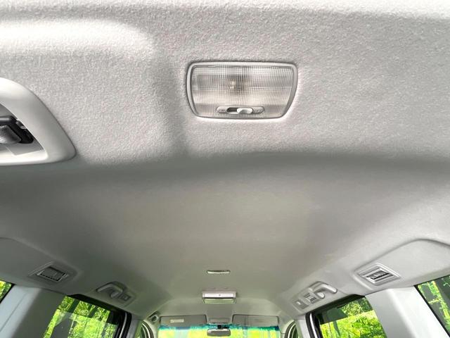 ステップワゴンスパーダ Ｚ　クールスピリット　純正９型ナビ　バックカメラ　後席モニター　両側電動スライドドア　クルーズコントロール　禁煙車　Ｂｌｕｅｔｏｏｔｈ　ドラレコ　ＥＴＣ　ＨＩＤヘッドライト　アイドリングストップ　スマートキー（31枚目）