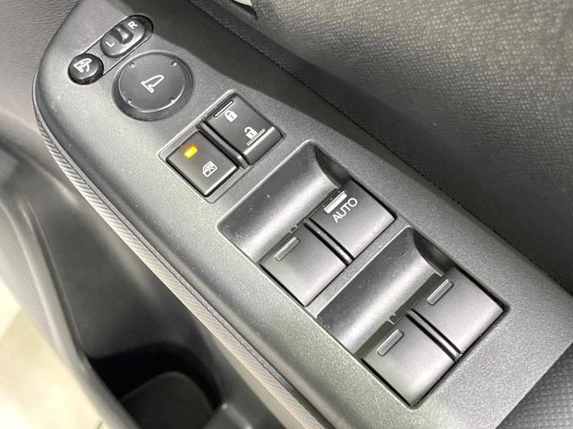 ステップワゴンスパーダ Ｚ　クールスピリット　純正９型ナビ　バックカメラ　後席モニター　両側電動スライドドア　クルーズコントロール　禁煙車　Ｂｌｕｅｔｏｏｔｈ　ドラレコ　ＥＴＣ　ＨＩＤヘッドライト　アイドリングストップ　スマートキー（34枚目）