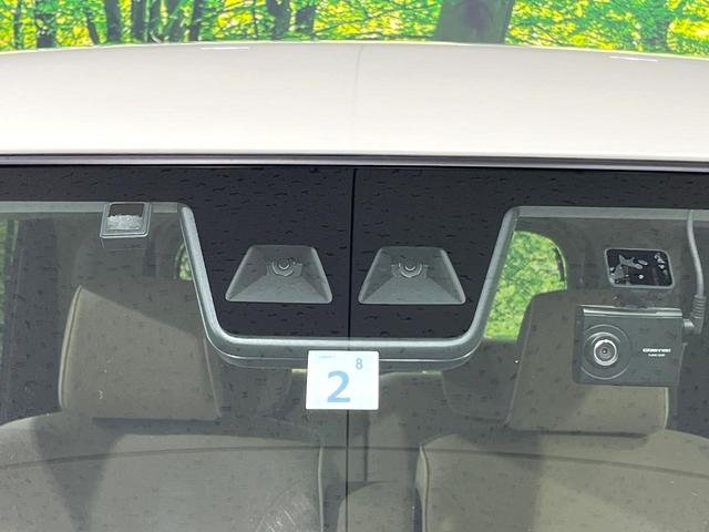 ムーヴキャンバス Ｘメイクアップリミテッド　ＳＡＩＩＩ　全周囲モニター　ＳＤナビ　両側電動スライドドア　ＥＴＣ　Ｂｌｕｅｔｏｏｔｈ　禁煙車　誤発進抑制機能　衝突回避支援ブレーキ　車線逸脱警報　オートハイビーム　ステアリングスイッチ　スマートキー（6枚目）