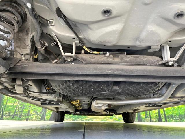 ムーヴキャンバス Ｘメイクアップリミテッド　ＳＡＩＩＩ　全周囲モニター　ＳＤナビ　両側電動スライドドア　ＥＴＣ　Ｂｌｕｅｔｏｏｔｈ　禁煙車　誤発進抑制機能　衝突回避支援ブレーキ　車線逸脱警報　オートハイビーム　ステアリングスイッチ　スマートキー（19枚目）