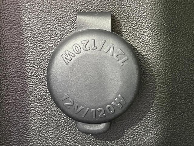 ジムニーシエラ ＪＣ　禁煙車　４ＷＤ　５ＭＴ　純正ナビ　衝突軽減　ＥＴＣ　ドライブレコーダー　バックカメラ　Ｂｌｕｅｔｏｏｔｈ　シートヒーター　スマートキー　ＬＥＤヘッド　クルーズコントロール　純正１５インチＡＷ（28枚目）