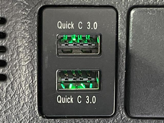 ヴェルファイア 2.4Z Gエディション 禁煙車 後席モニター 純正ナビ 両側電動スライドドア バックカメラ Bluetooth ETC フルセグ ドライブレコーダー 前席パワーシート クルーズコントロール スマートキー オートライト(52枚目)