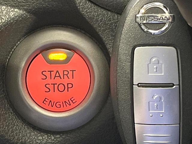 ノート X 禁煙車 衝突軽減 ドライブレコーダー スマートキー クリアランスソナー 純正14インチAW CD再生 フォグライト レーンアシスト オートライト アイドリングストップ 横滑り防止装置(5枚目)