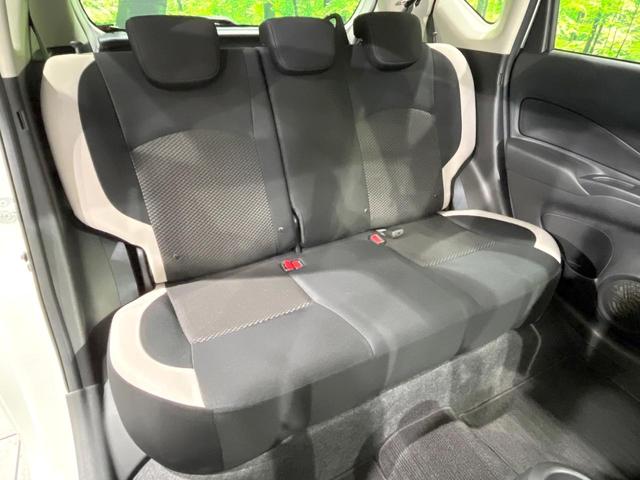 ノート X 禁煙車 衝突軽減 ドライブレコーダー スマートキー クリアランスソナー 純正14インチAW CD再生 フォグライト レーンアシスト オートライト アイドリングストップ 横滑り防止装置(9枚目)