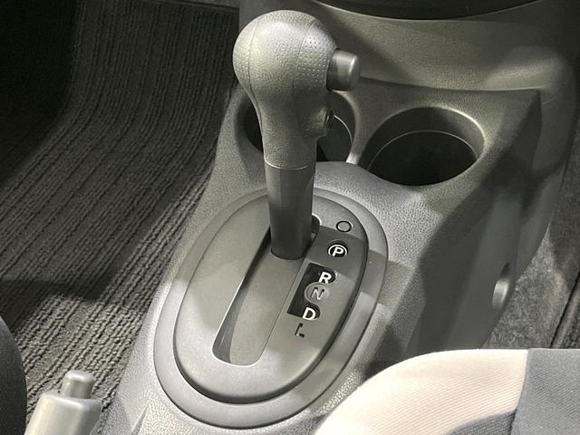 ノート X 禁煙車 衝突軽減 ドライブレコーダー スマートキー クリアランスソナー 純正14インチAW CD再生 フォグライト レーンアシスト オートライト アイドリングストップ 横滑り防止装置(35枚目)