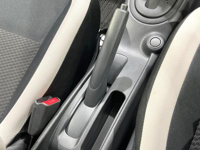 ノート X 禁煙車 衝突軽減 ドライブレコーダー スマートキー クリアランスソナー 純正14インチAW CD再生 フォグライト レーンアシスト オートライト アイドリングストップ 横滑り防止装置(38枚目)