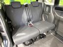 後部座席も気になるようなキズ・汚れやへたり等、大きなダメージはなく、良好な状態です。