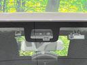 ジムニーシエラ ＪＣ　禁煙車　４ＷＤ　５ＭＴ　純正ナビ　衝突軽減　ＥＴＣ　ドライブレコーダー　バックカメラ　Ｂｌｕｅｔｏｏｔｈ　シートヒーター　スマートキー　ＬＥＤヘッド　クルーズコントロール　純正１５インチＡＷ（6枚目）
