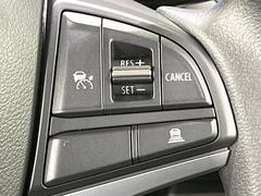 �ڥ����ץƥ��֥��롼������ȥ�����۹�®ƻϩ�Ǥ�Ĺ��Υ���Ԥ��ڤˡ�����ư��®�٤��ݤĥ��롼������ȥ����뤬�����ͷڸ������ƥ��Ϣ�Ȥ��������μ�ξ���Τ��Ƽִ֤��ݤĤ褦��®��Ĵ�ᤷ�Ƥ���ޤ����� 4