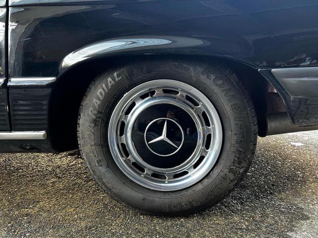 ＳＬ ４５０ＳＬ　アメリカ並行車　１９７４ｙ　革シート　ハードトップ　ハードトップスタンド　幌張り替え済　ベンツ純正ホイールキャップ　５マイルバンパー（15枚目）