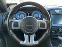 【ステアリング】大きなボディですが小回りが利き取り回しもラクラクです。昨今では女性オーナーの方もお見受けします。パドルシフト付き◎